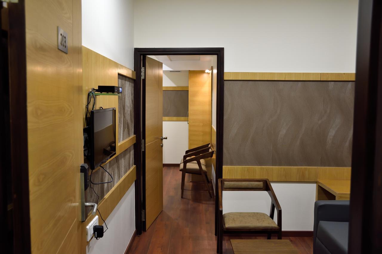 Hotel Laya Inn Ariyalur Exterior photo
